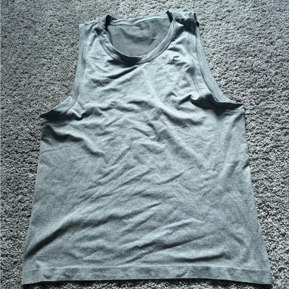 Fabletics tank top workout gym bodybuilding sz L grey